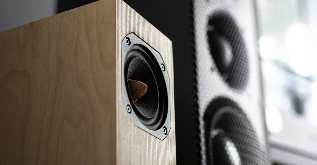 OGY Speakers – What Makes These Compact High-End Speakers Stand Out?