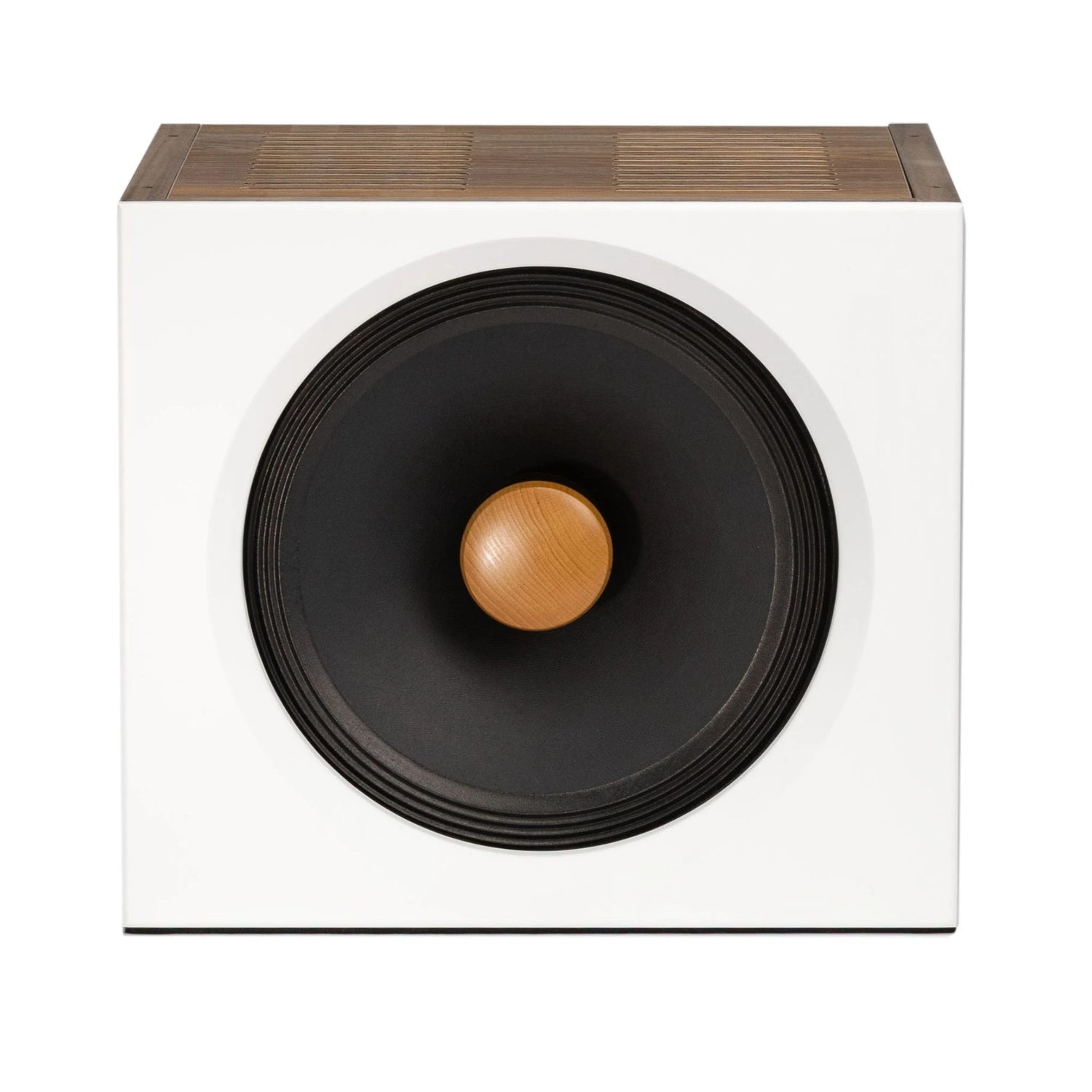 Closer Acoustics OKHO white speaker – front view showcasing sleek, modern design and premium build for high-quality sound performance