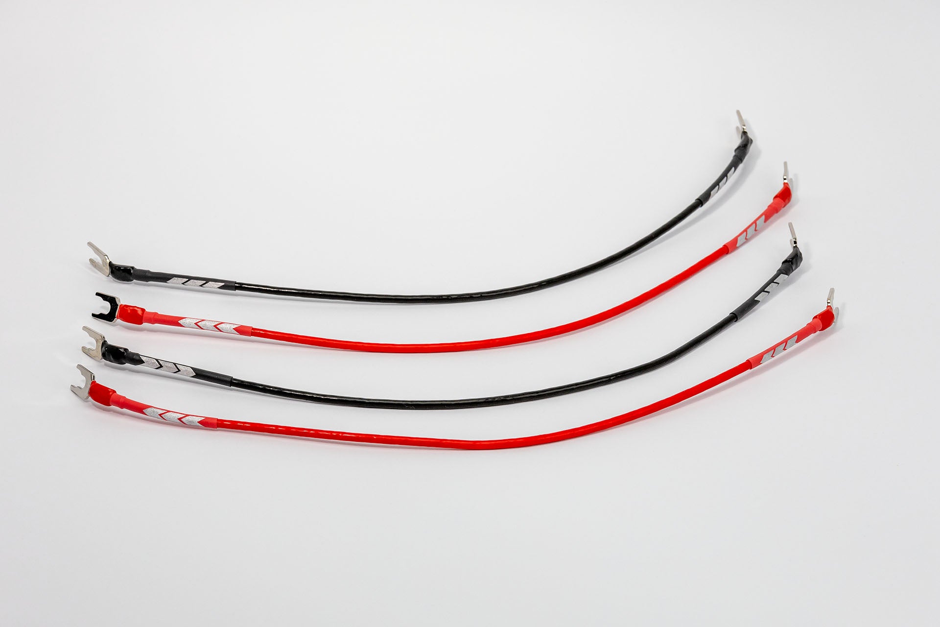 Jumpers pour enceintes avec fiches Cardas – Lot de 4