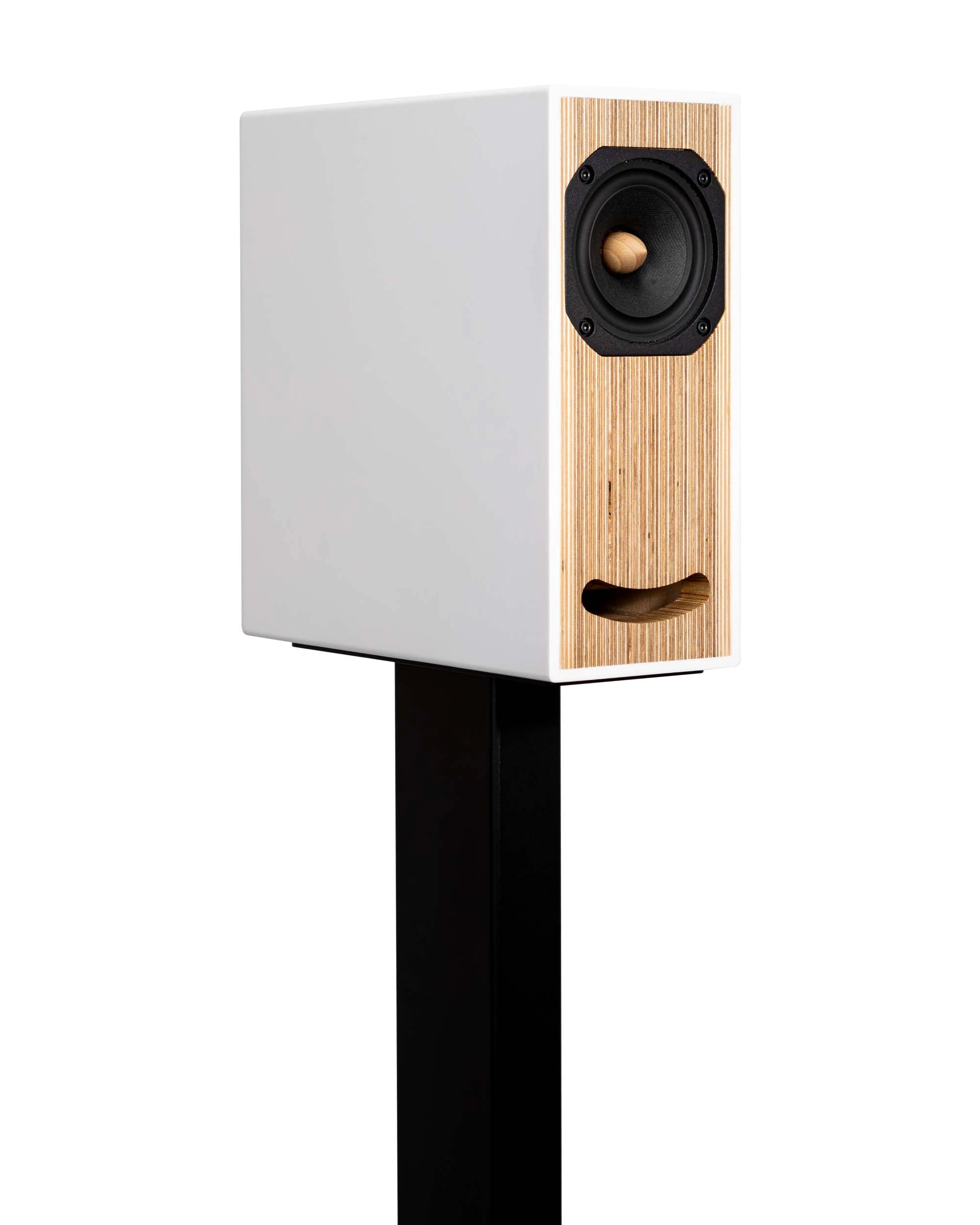 Enceintes bibliothèque Closer Acoustics OGY -paire- Pierre acrylique blanche