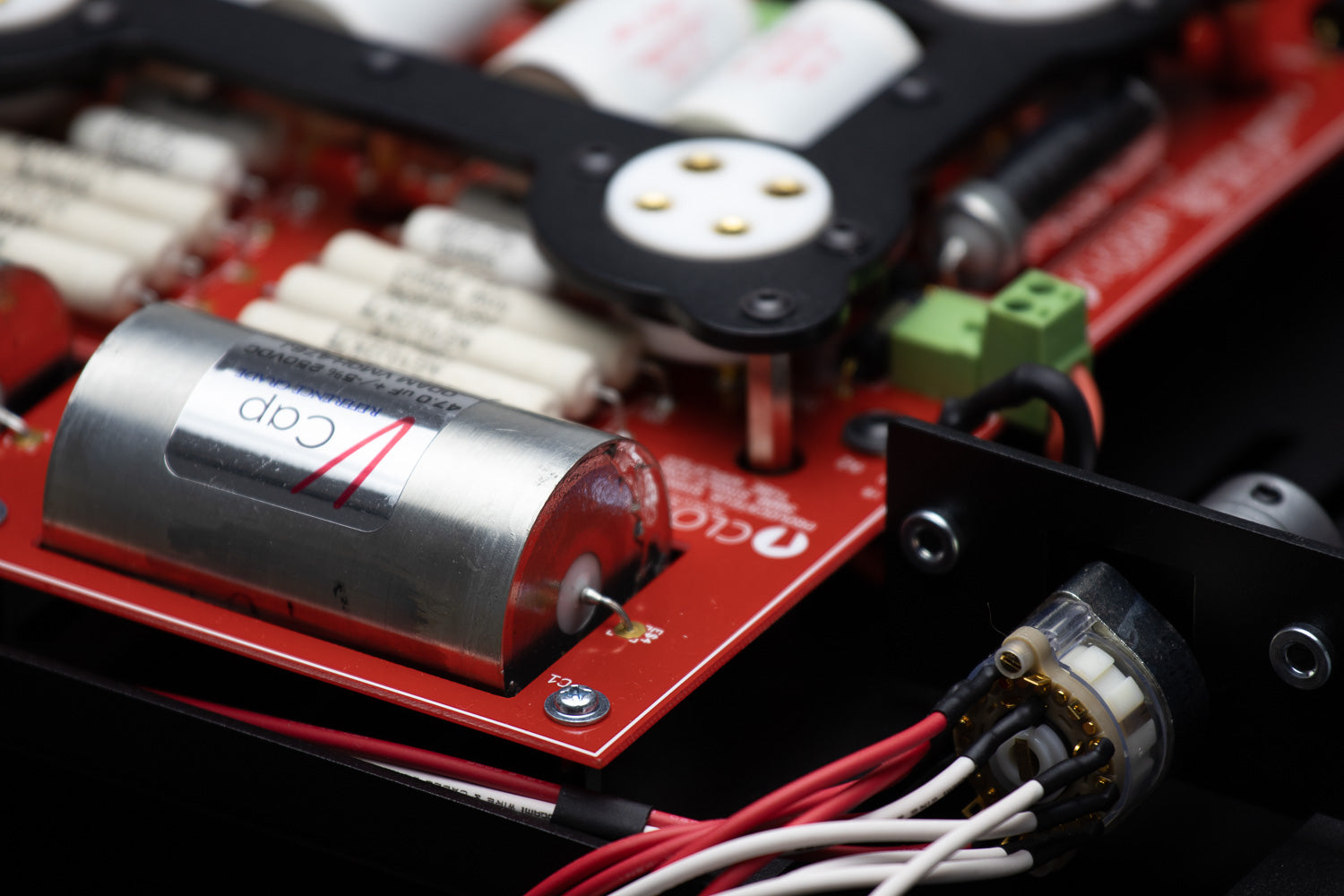 Closer Acoustics 300B Provocateur Signature amplifier – inside view after cover removal showcasing internal components