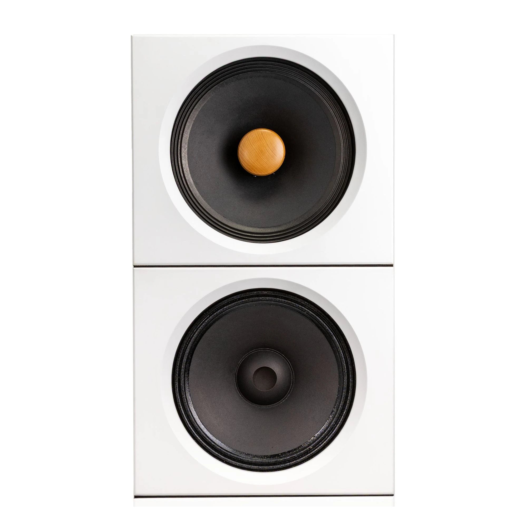 White OKHO full-range speaker paired with BOB bass module – elegant modular speaker system