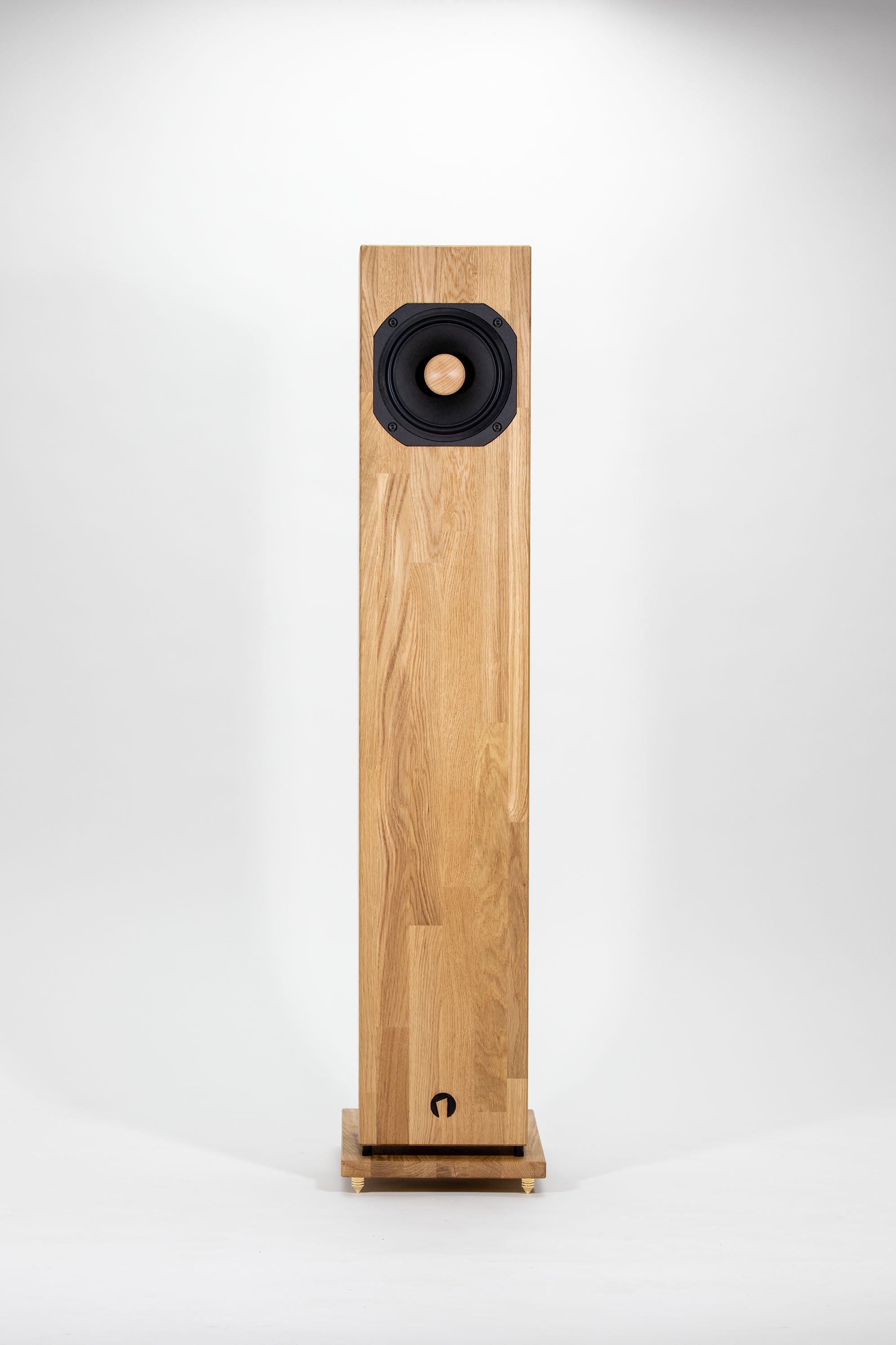 Closer Acoustics Forlane loudspeakers