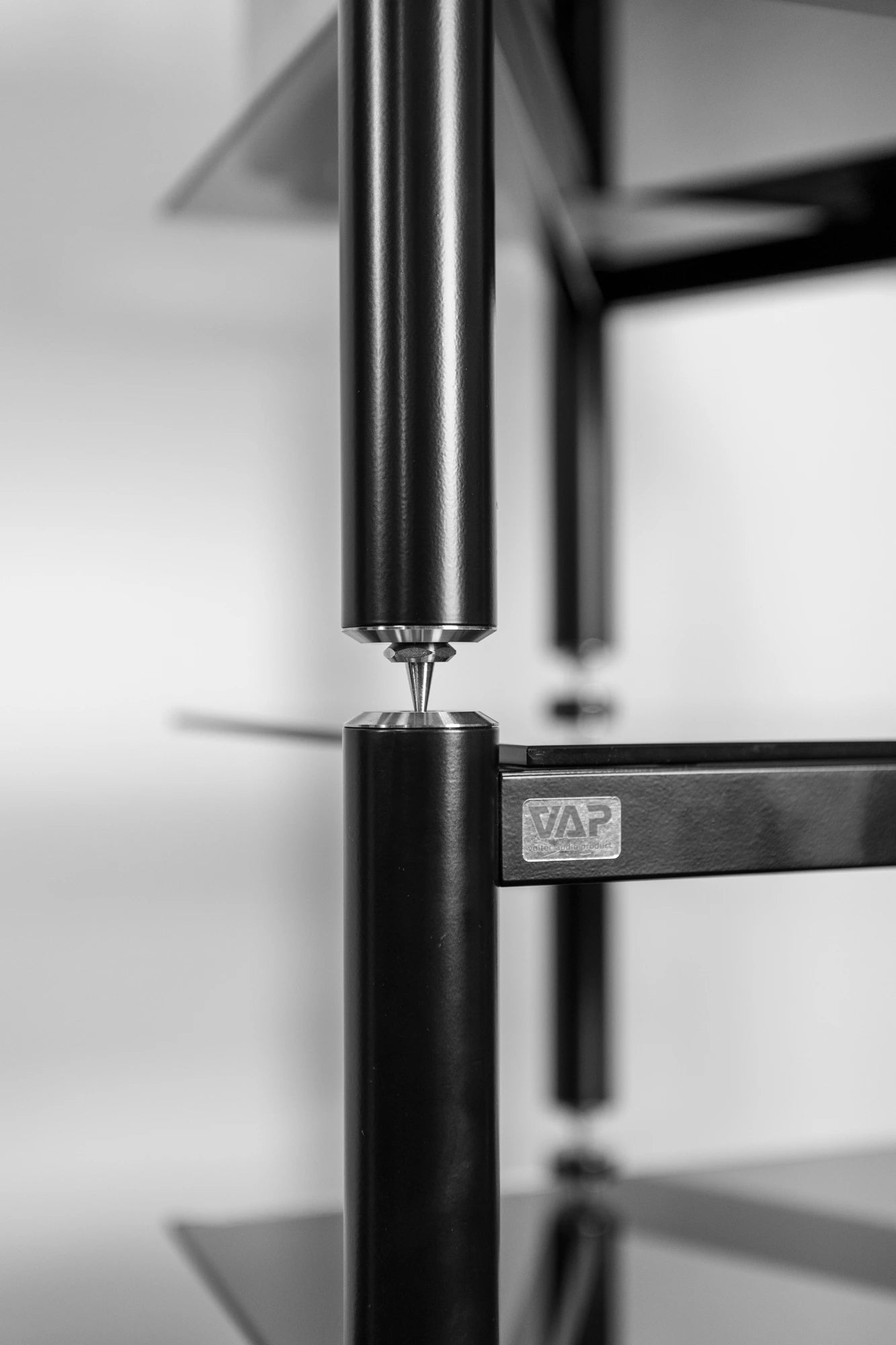 Racks AV VAP – Acier inoxydable et verre