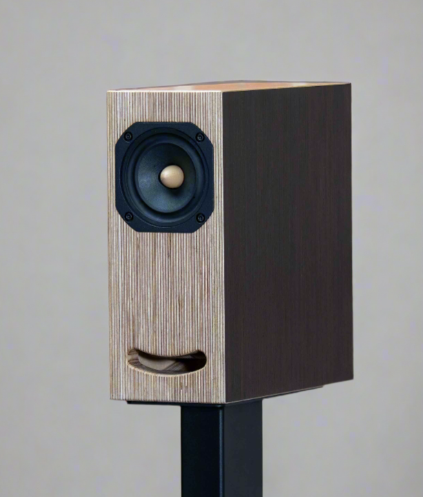 Closer Acoustics OGY wenge loudspeaker – close-up view highlighting the deep, elegant wood finish and superior audio craftsmanship