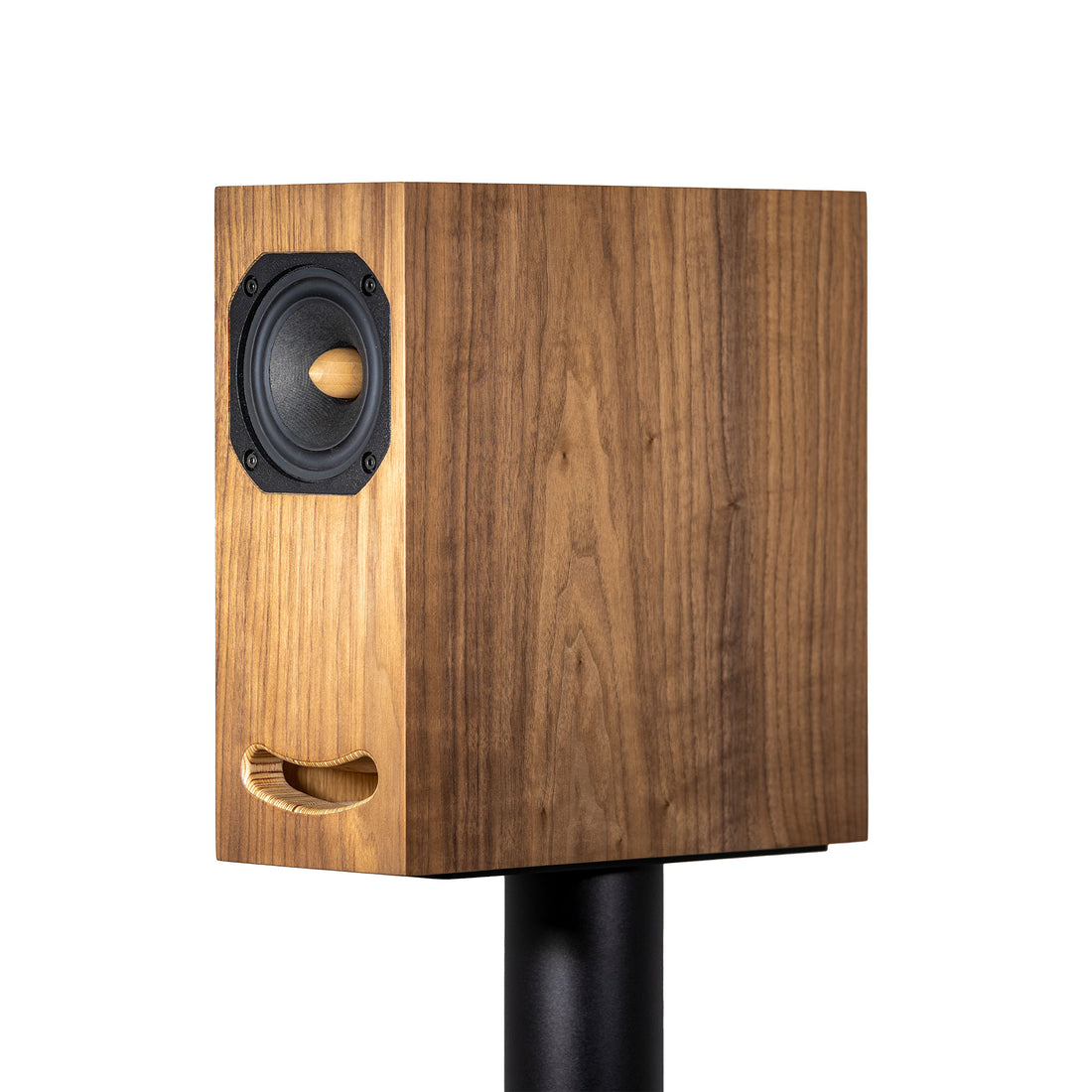 Closer Acoustics OGY bookshelf loudspeakers -pair- WALNUT veneer