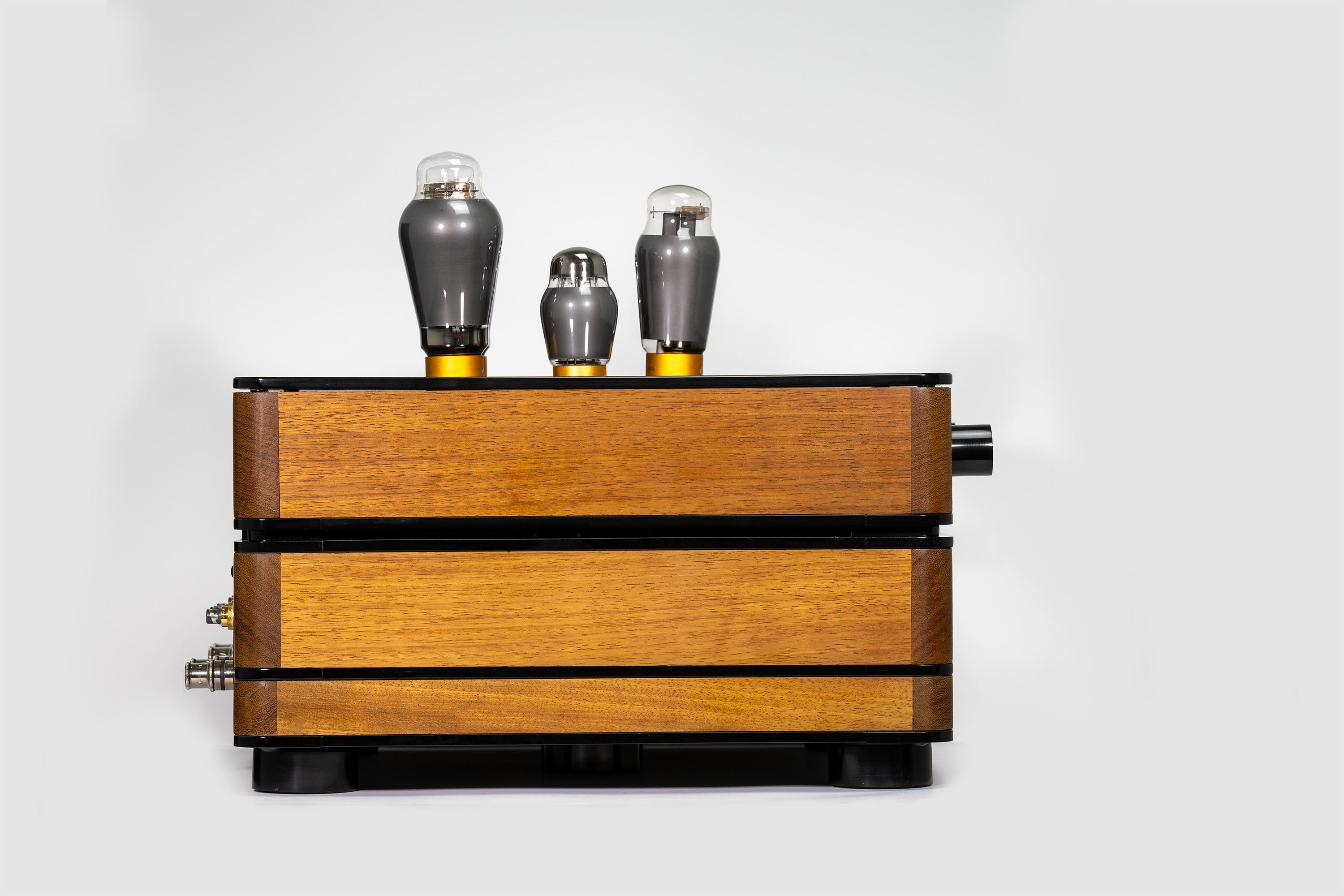 Closer Acoustics 300B Provocateur Signature Adam Sztaba amplificateur intégré